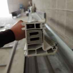شرکت سی آر پی تورال