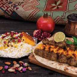 کافه رستوران سی دار، سرو انواع غذای ایرانی در قائمشهر