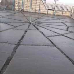 تولید و اجرای کفسازی و شیب بندی ساختمان فوم بتن پاسارگارد در چابهار سیستان و بلوچستان