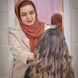 سالن زیبایی آلما