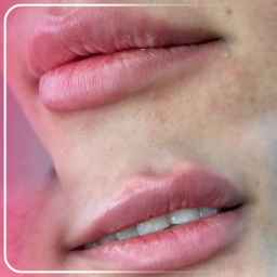 کلینیک زیبایی موانا