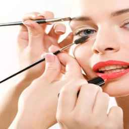 سالن زیبایی اعظم دهقان در کرج