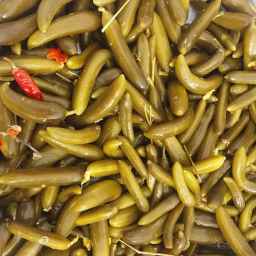 تولید و فروش و پخش خیارشور ترشی شور چاردولی در همدان