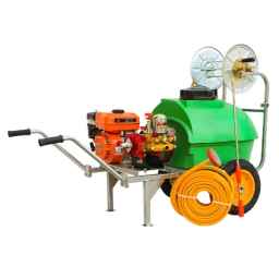 Nowrozi agricultural tools, manufacture of sprayers and mixers inside the tank in Kerman