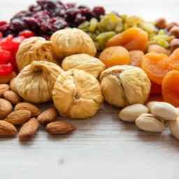 فروشگاه لاهیج ، خشکبار و انواع مزه در لاهیجان گیلان