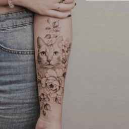 Purple body tattoo training in Isfahan