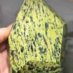 گالری رحمتی، فروش سنگ های قیمتی در مهاباد ارومیه
