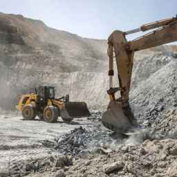 معدن یابی کاوشگران کوهستانی الوند، اکتشاف معادن فلزی در همدان