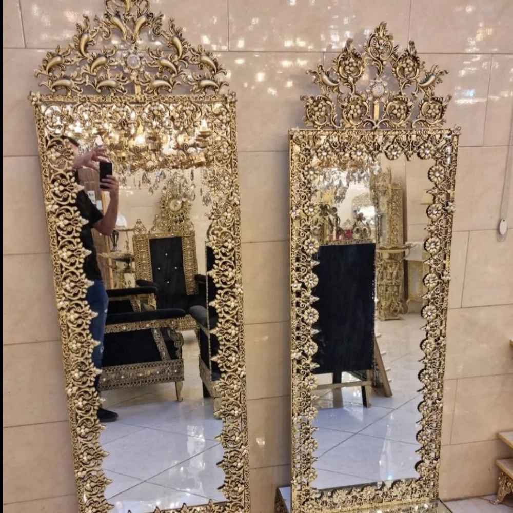 آینه ایستاده