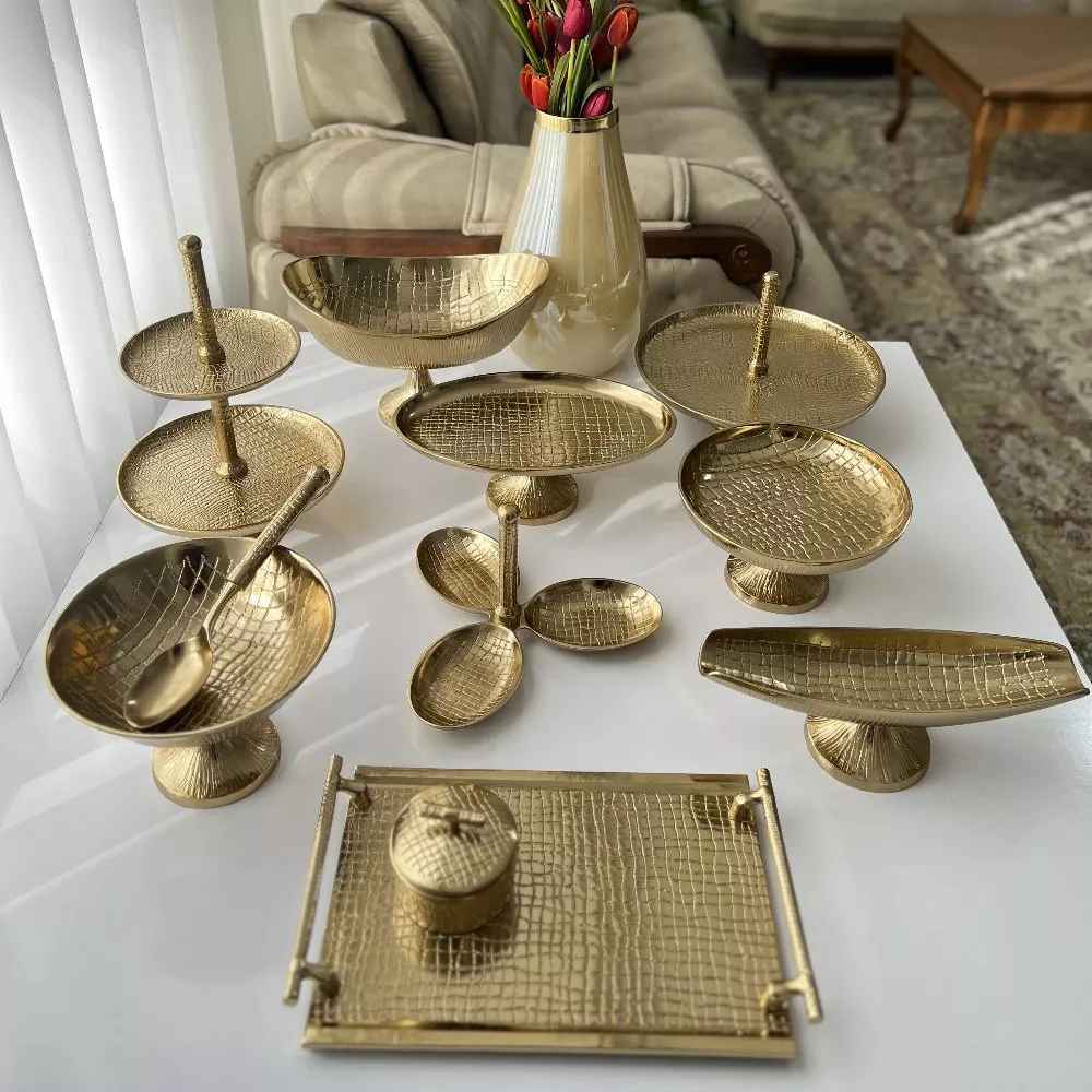 سرویس ۱۱پارچه مدل طرح چرمی طلایی