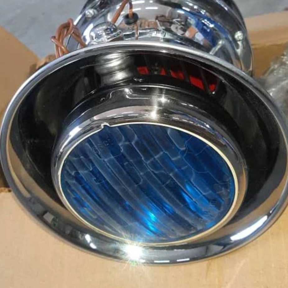 پروژکتور دریایی Francis Searchlights – Lucas Marine