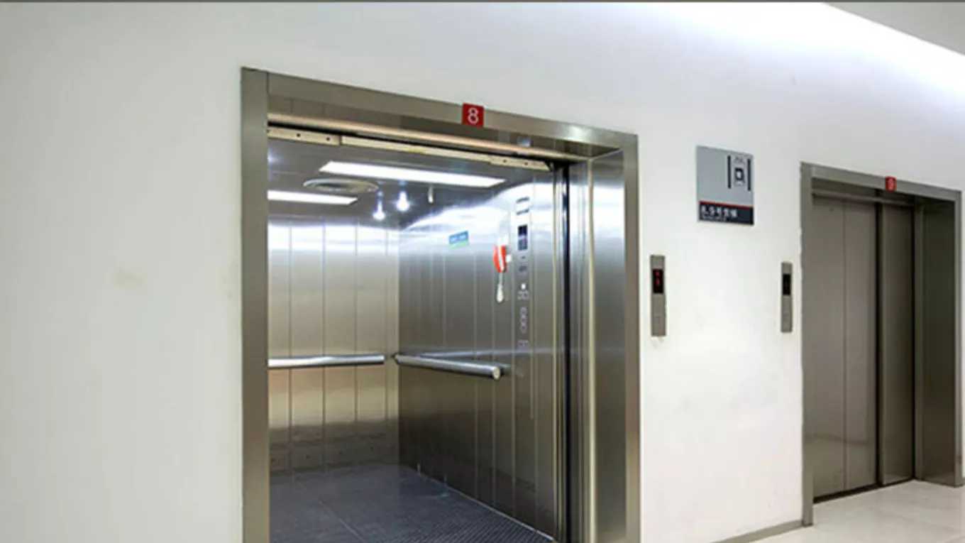 کابین آسانسور عرفان در تهران