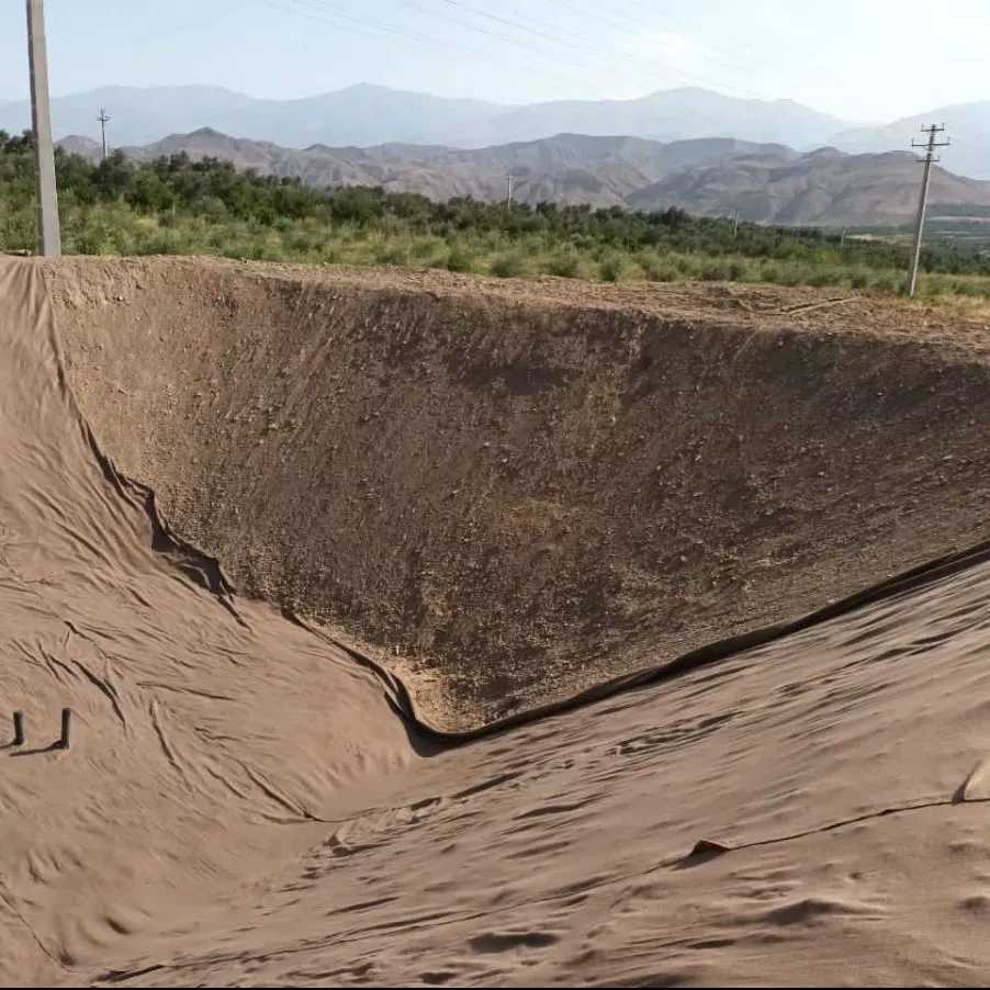 ورق ژئوممبران و استخر خاکی