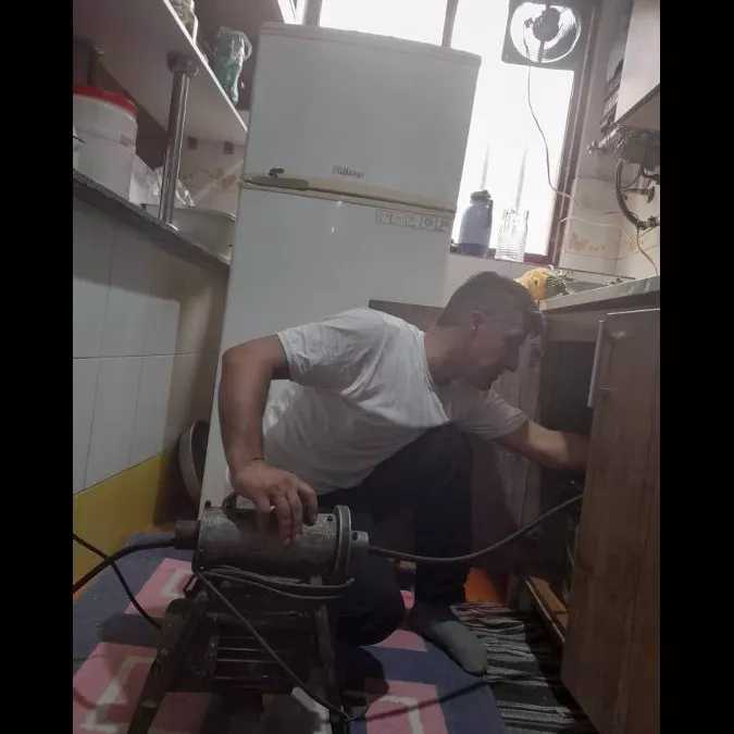 لوله بازکنی گیلان