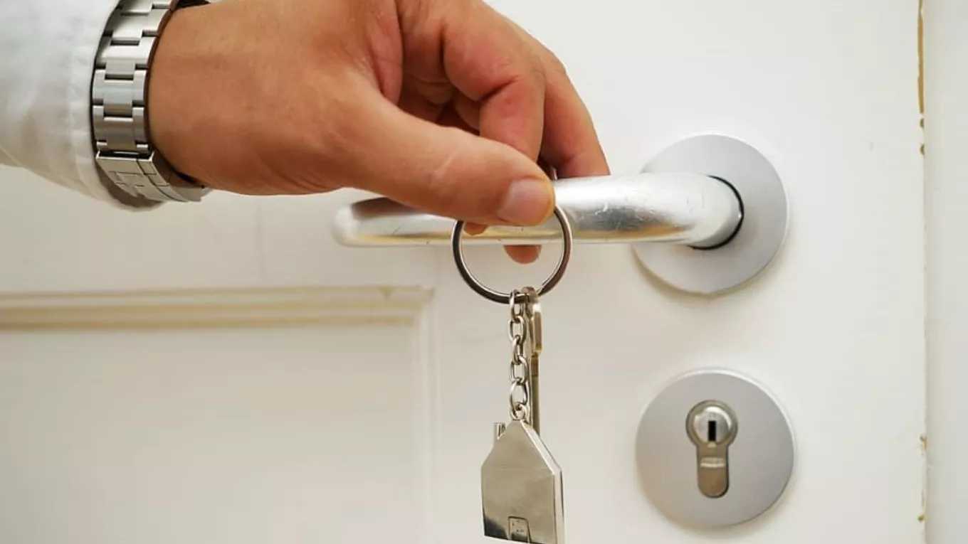 نصب و تعمیرات انواع قفل و ریموت ترکی زاده در بندرماهشهر خوزستان