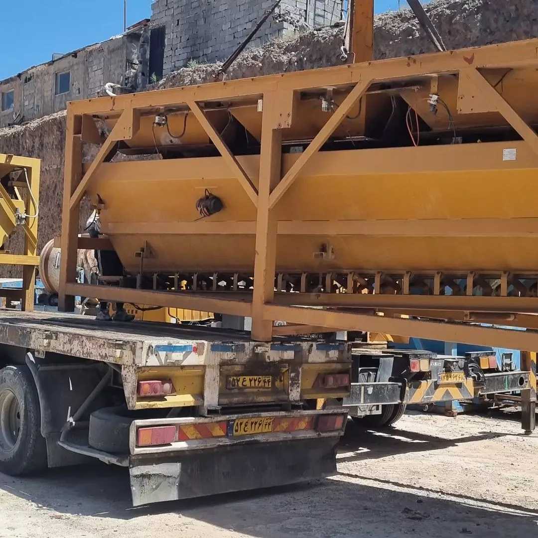 ساخت و فروش انواع دستگاههای بچینگ پلانت نو و اورهال شده. خرید و فروش انواع سیلو ی سيمان. خرید دستگاه بچینگ استوک در تمام نقاط کشور. بامدیریت فروش‌ و بازرگانی 09124898275و۰۹۳۶۱۶۷۸۰۰۴ ايماني