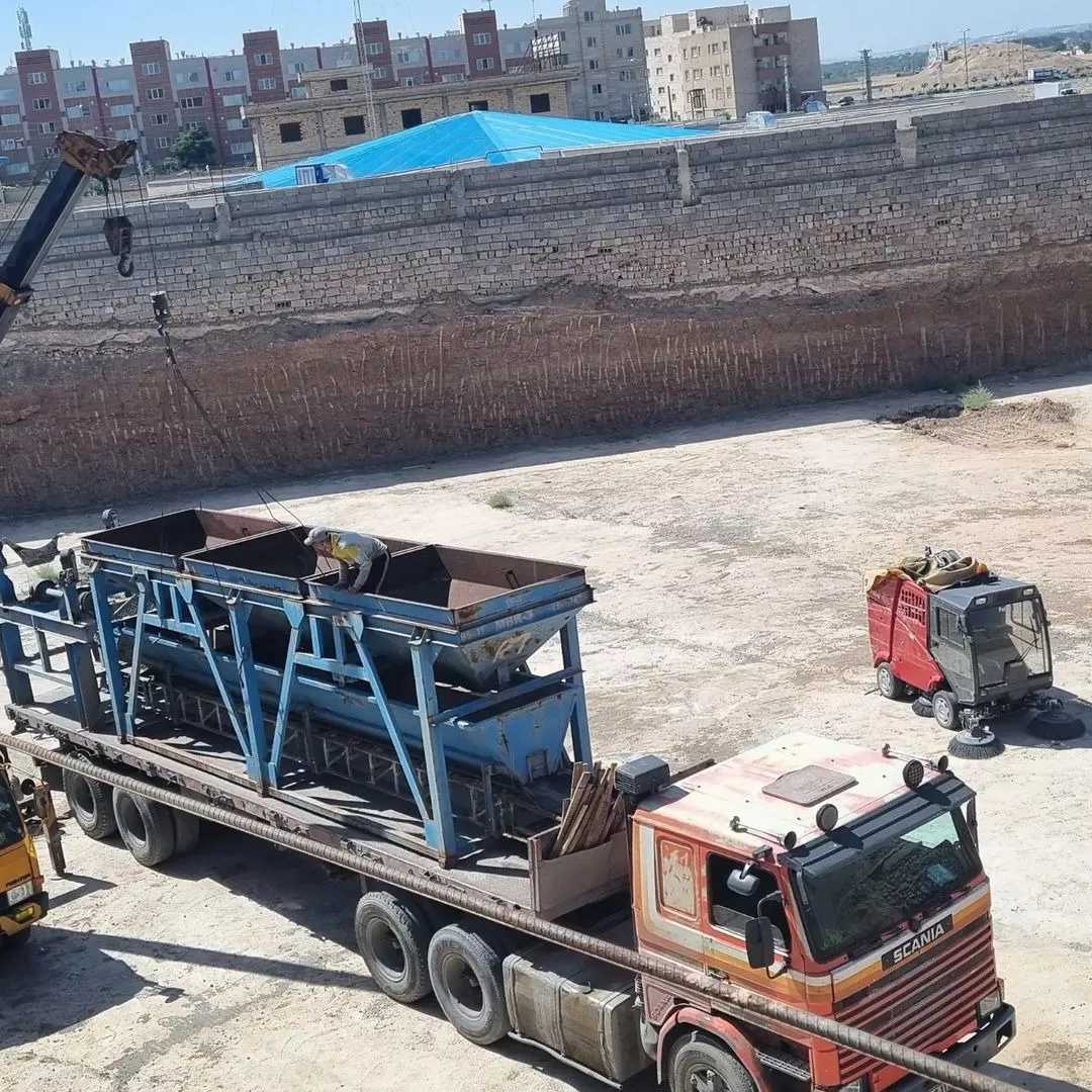 ساخت و فروش انواع دستگاههای بچینگ پلانت نو و اورهال شده. خرید و فروش انواع سیلو ی سيمان. خرید دستگاه بچینگ استوک در تمام نقاط کشور. بامدیریت فروش‌ و بازرگانی 09124898275و۰۹۳۶۱۶۷۸۰۰۴ ايماني