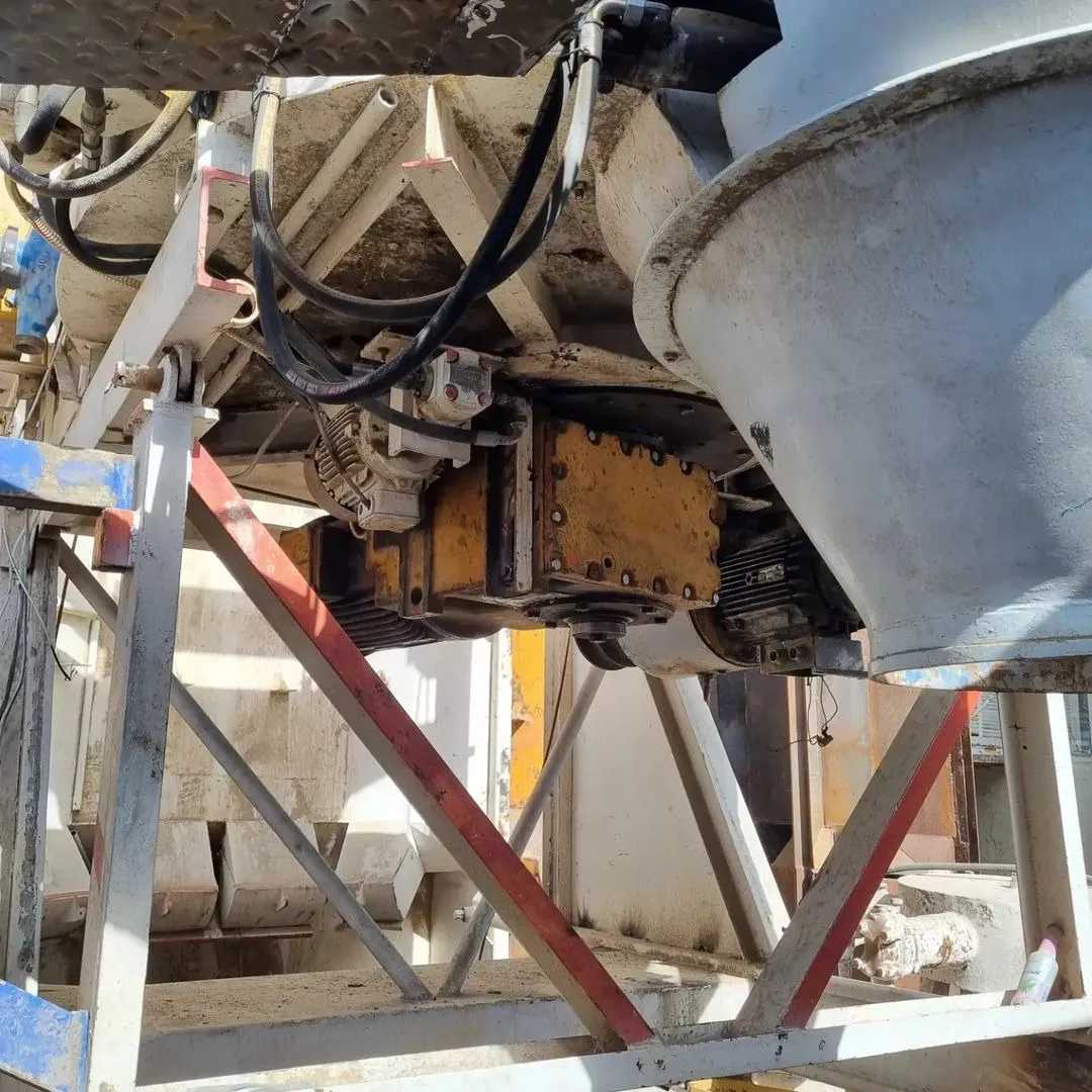 ساخت و فروش انواع دستگاههای بچینگ پلانت اورهال شده ونو در مدل وسایزهای مختلف بانصب وراه اندازی.