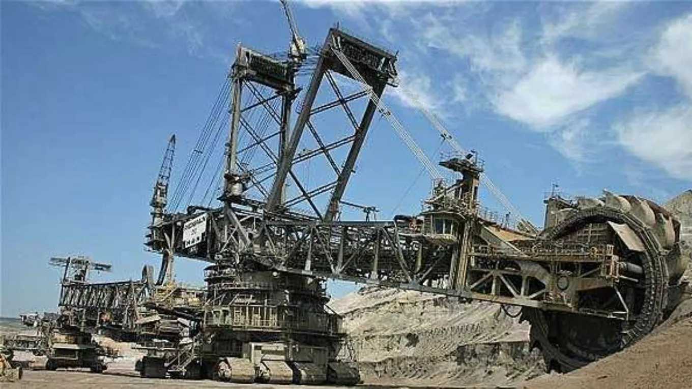 خرید و فروش واردات قطعات دستگاه حفاری و موتور های دیزل داوودی در تهران