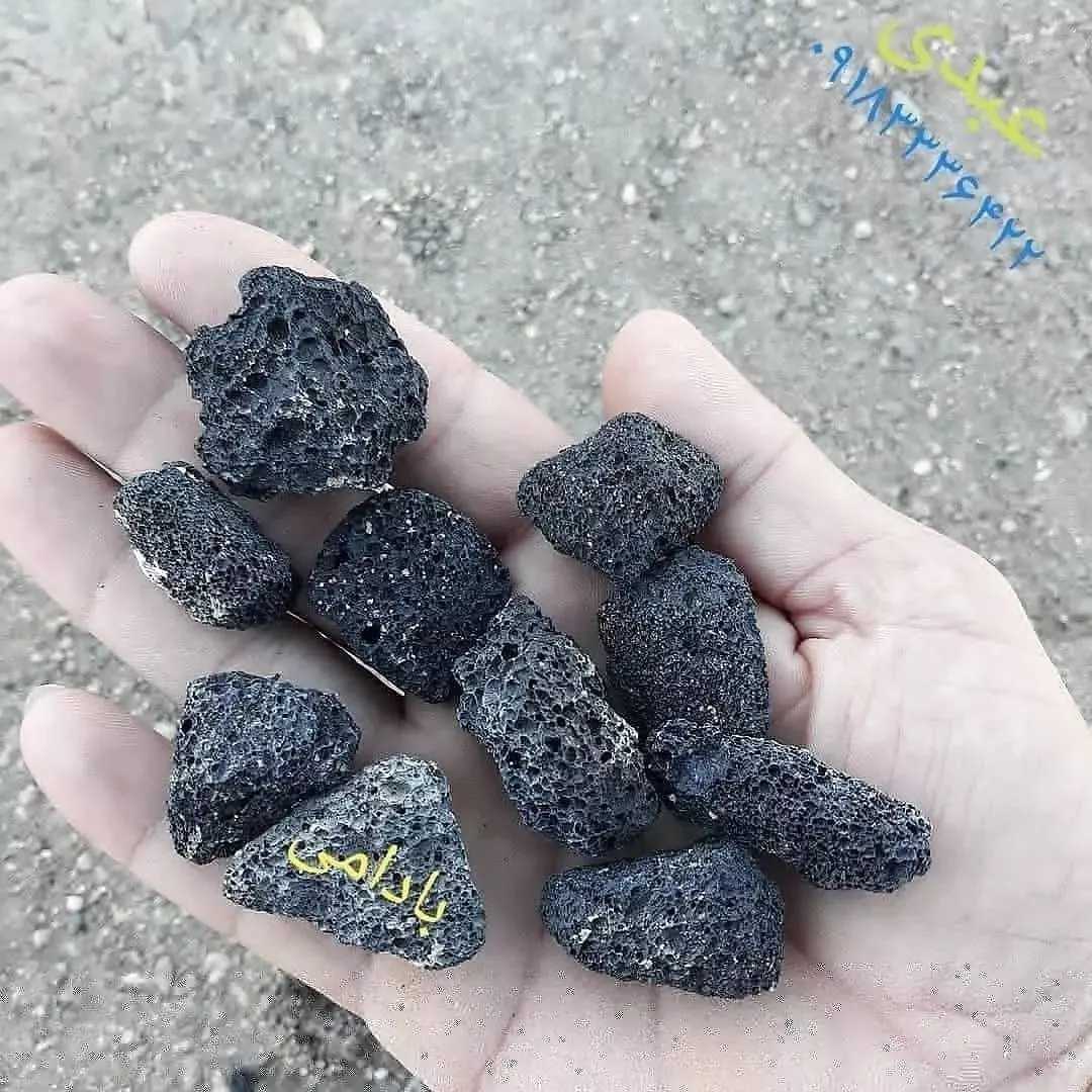 پوکه معدنی قروه
