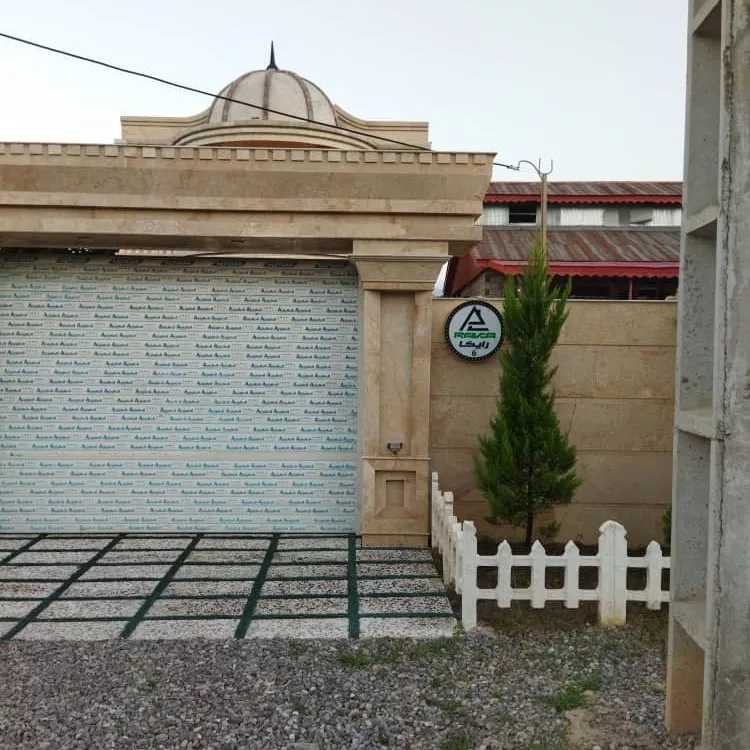 فروش ویلا  ●۳۵۰متر ●۲۰۰متر بنا ●پروانه ساخت پایان کار ●سند تک برگ ●ده متری جاده اصلی فومن به قلعه رودخان،دسترسی به قلعه حدود۵دقیقه قیمت:۶میلیاردوسیصدمیلیون
