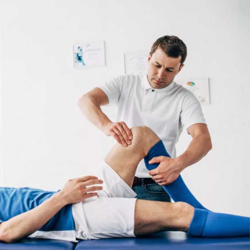 خدمات ماساژ درمانی و فیزیوتراپی