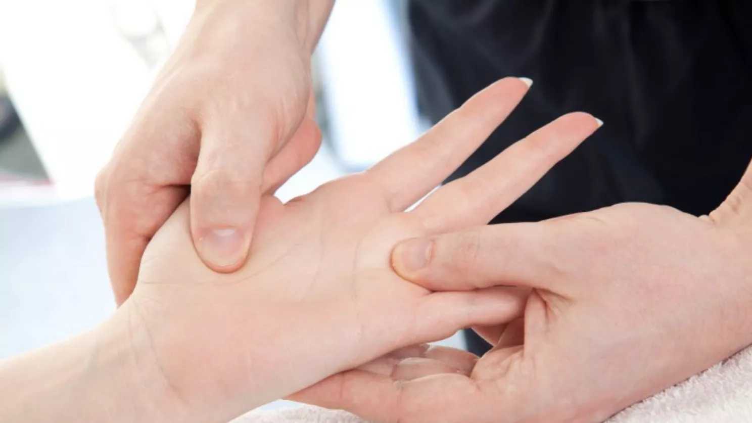 فواید ماساژ روزانه برای بدن