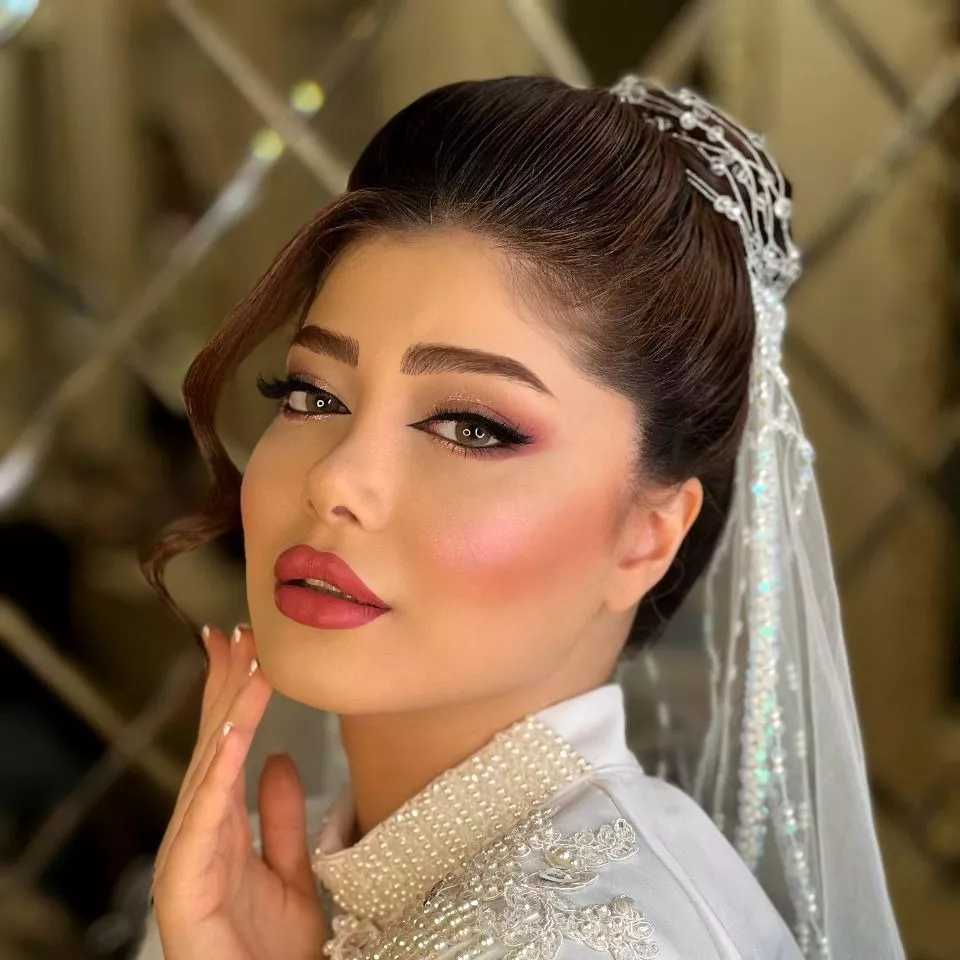 سالن زیبایی هدیه واحدی