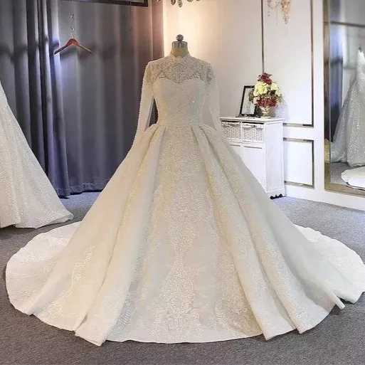 لباس عروس ققنوس