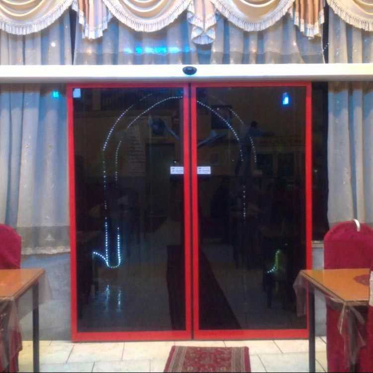 درب اتوماتیک شیشه ای