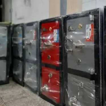 فروشگاه گاوصندوق مرکزی