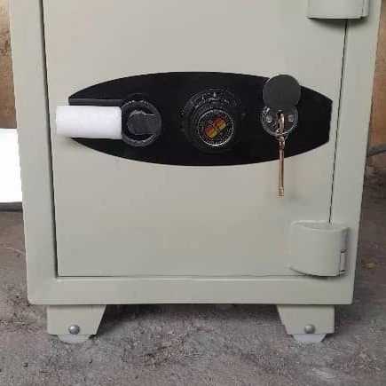 فروشگاه گاوصندوق مرکزی