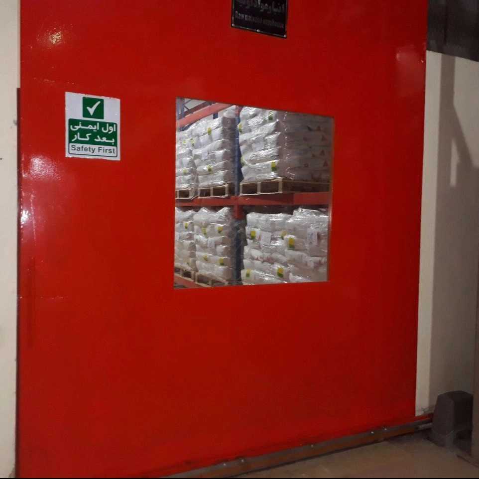 درب اتوماتیک پارکینگی ریلی