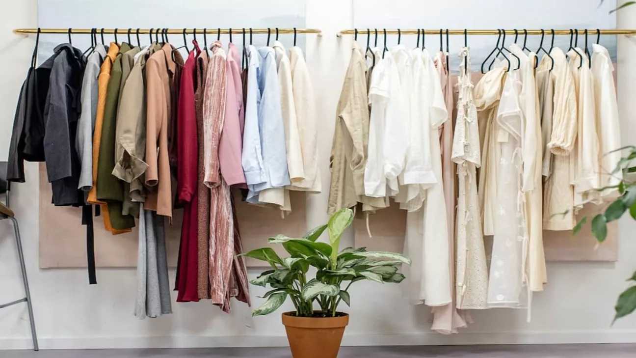 کاربرد رگال لباس برای اماکن مختلف