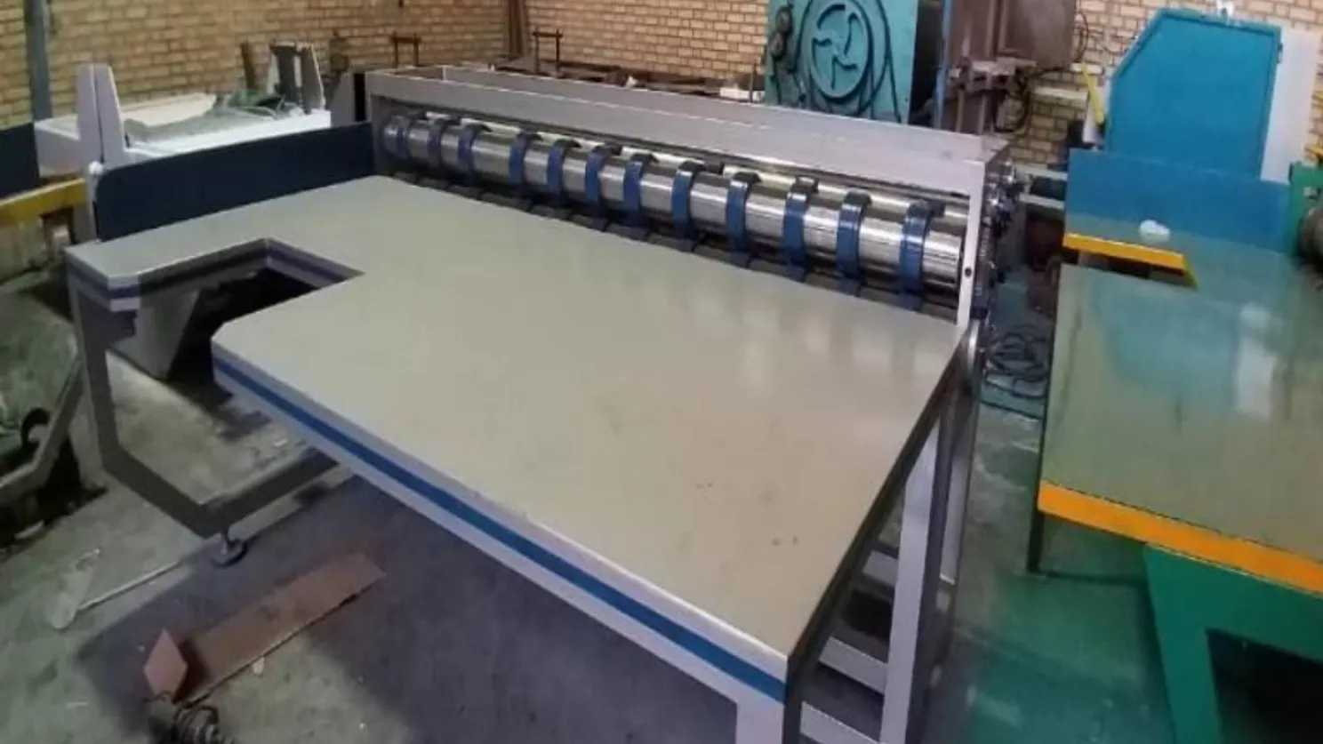 کارکرد و مزایای استفاده از تیغ‌های پرفراژ شده در دستگاه چاک زن