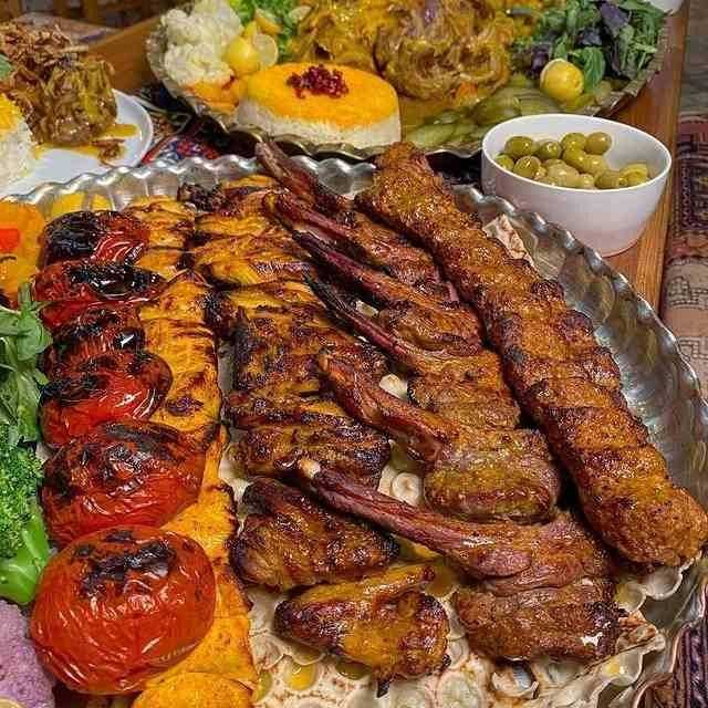 تهیه غذای مهدویه در ازادگان کرج