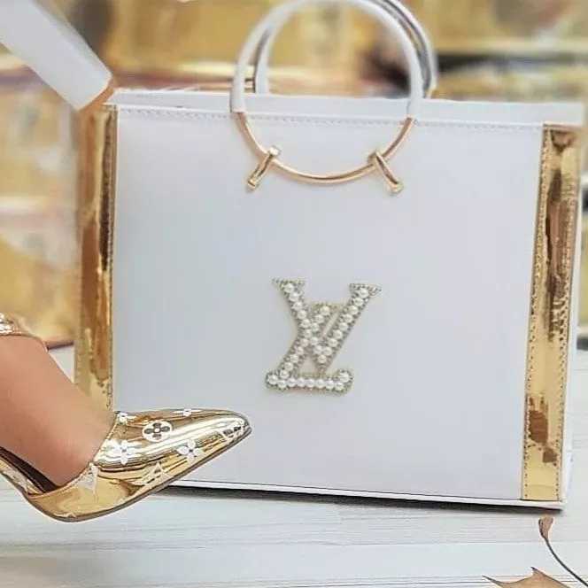 کیف آبینه سبز
