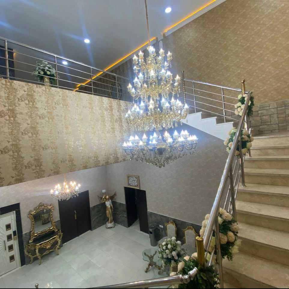 تالار قصر آریایی در رشت