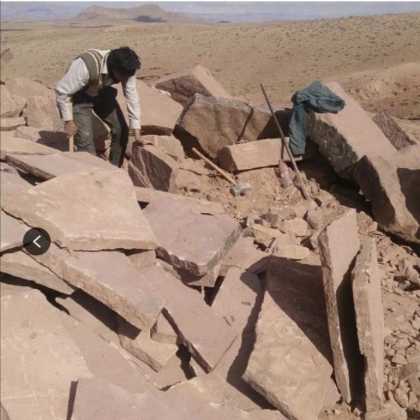 تولید و فروش انواع سنگهای لاشه رنگهای متنوع جلالی میگون تهران