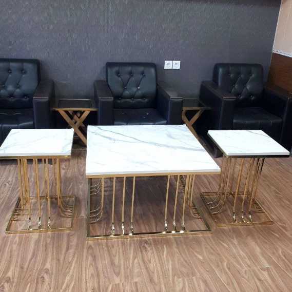 جلومبلی و میز عسلی