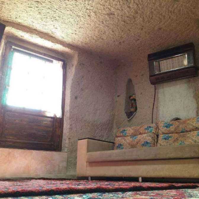 اقامتگاه بومگردی صدری