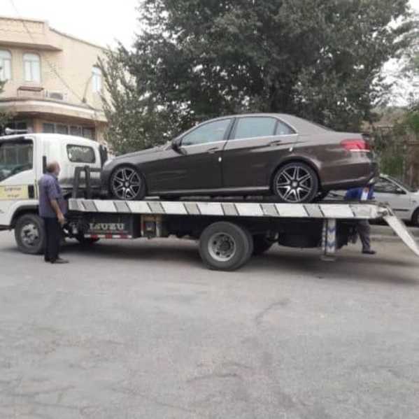 خودروبر و امداد خودرو آتیه سازان سبز در قزوین