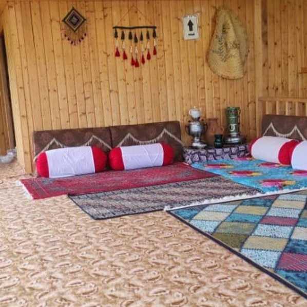 اقامتگاه بومگردی رویایی رستگار