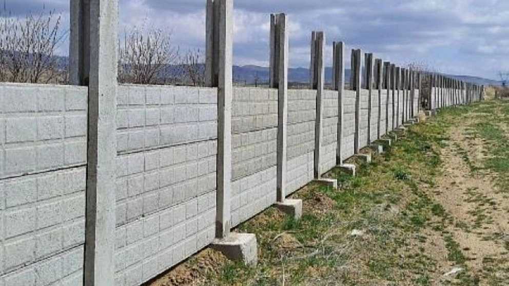 تولید پایه فنس بتنی تیموری در تیران اصفهان
