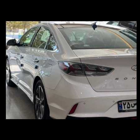 نمایشگاه ماشین یک دو سه دریزد