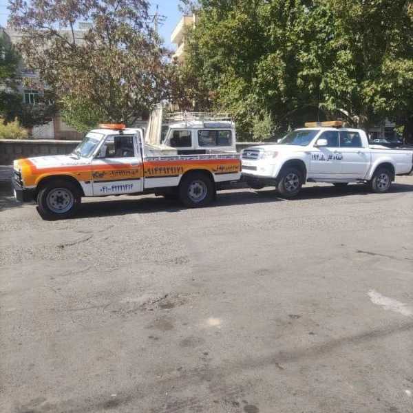 امداد یدک کش مرند09964918994