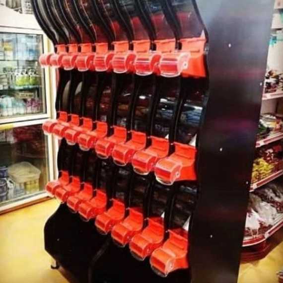 الینا استند