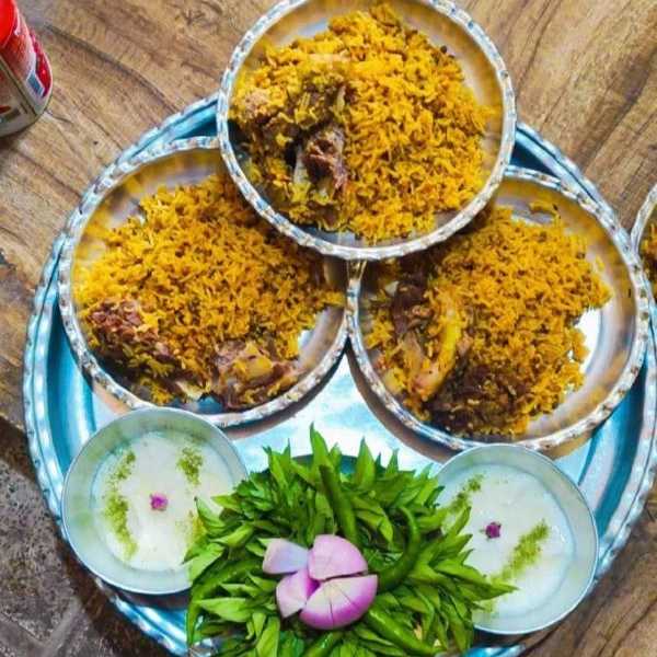سفره خانه سنتی آبنار