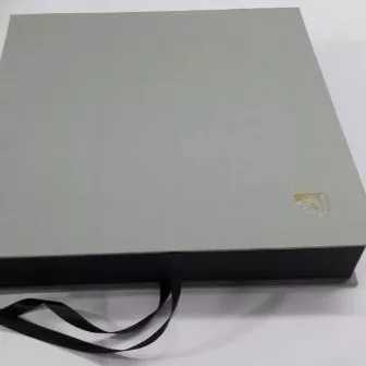 هاردباکس در کتابی