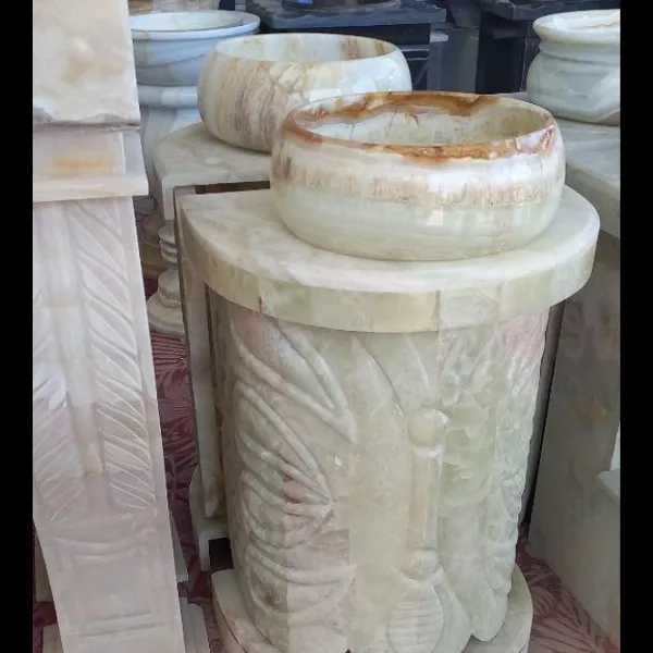تولید اسلب سفید و سیاه در چندین طرح و رنگ